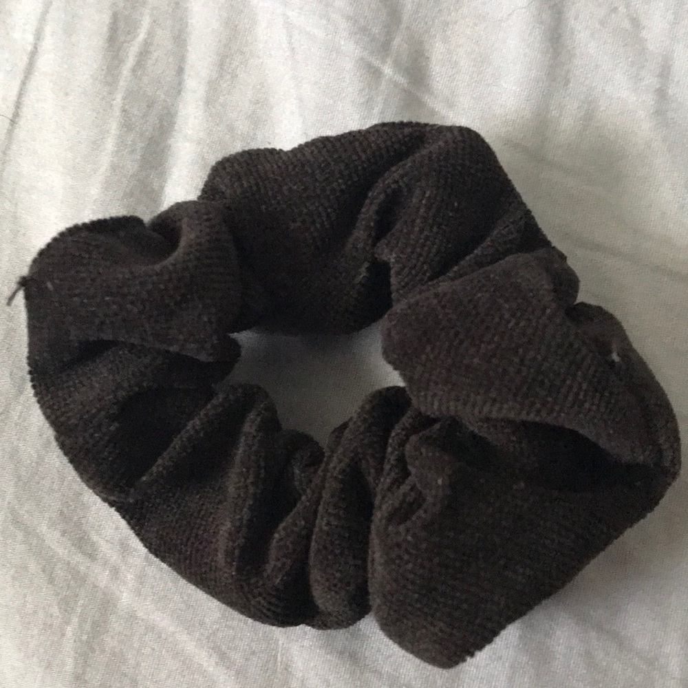 Scrunchie - Picture 2 of 2